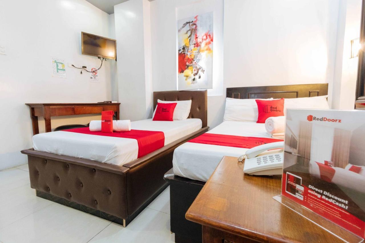 Reddoorz Plus @ Tayuman Manila Exterior foto